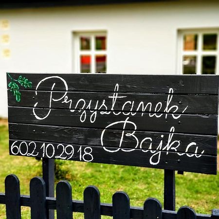 Вилла Przystanek Bajka W Puszczy Zielonce Dabrowka Koscielna Экстерьер фото